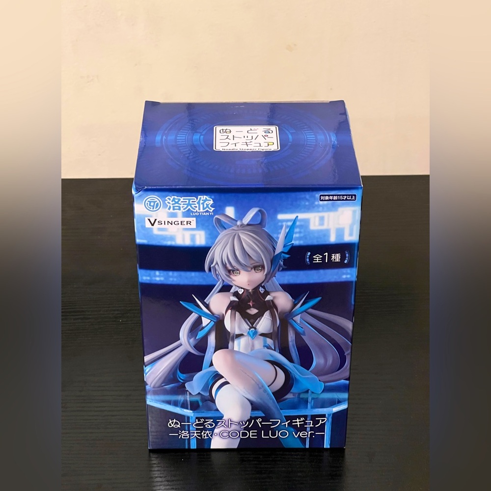 FuRyu Noodle Stopper Figure Luo Tianyi Code Luo ver. Vsinger Figure USA SHIP